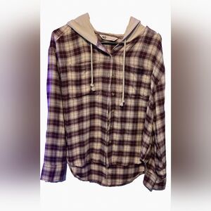 SO Lightweight Plaid Flannel Shirt With Hood Womens MEDIUM  ​**PERFECT FOR FALL!